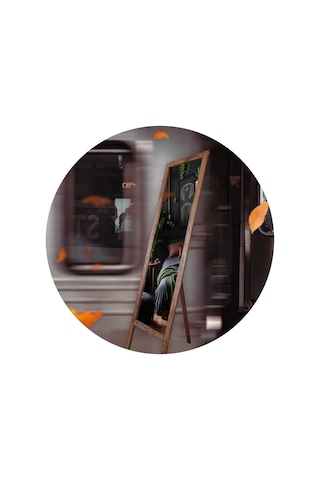 Ayaklı Ceviz Renk Boy Ayna Ceviz