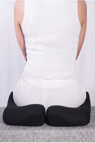 Yeni Nesil Coccyx Minder Kuyruk Sokumu İçin Yüksek Yoğunluklu Visco Posture Oturma Minderi 47x41x12 Cm Dvm-22s Siyah