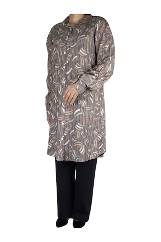 Kadın Önü Düğmeli Yakalı Kol Manşetli Gömlek Vizon