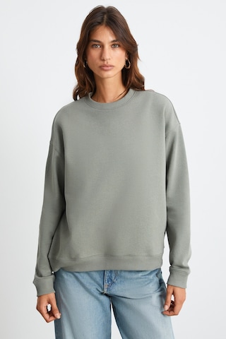Grimelange Maıja Kadın Bisiklet Yaka İçi Polarlı Oversize Fit Basic Açık Haki Sweatshirt Açık Haki
