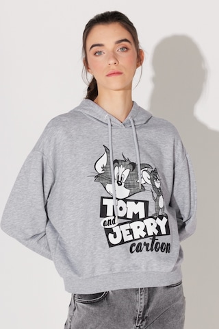 Regular Fit Normal Kesim Kapüşonlu Gri Melanj Tom Ve Jerry Baskılı Sweatshirt L231211035 Gri