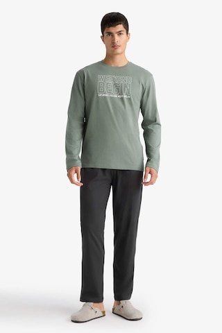 Defacto Pijama Takımı Regular Fit Baskılı Uzun Kollu Üst Uzun Alt D0940ax25aukh430 Haki