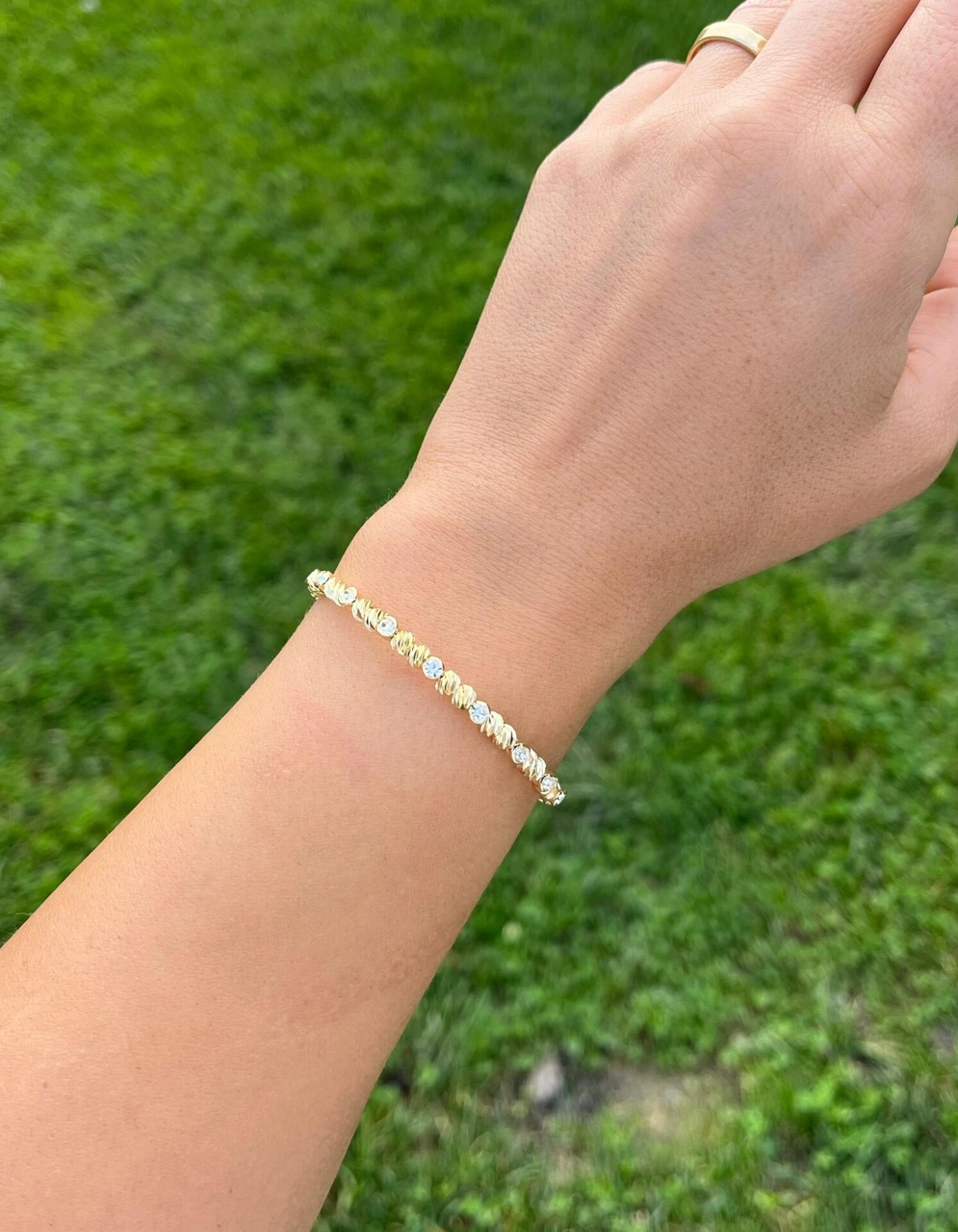 Dorika Taşlı Kelepçe Çok Renkli