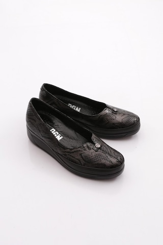 Dgn 106 Kadin Comfort Ayakkabi Siyah Yılan