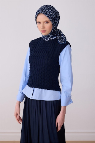 Belli Tivil Saf İpek Eşarp 4308 - 04 Lacivert Batik Desen