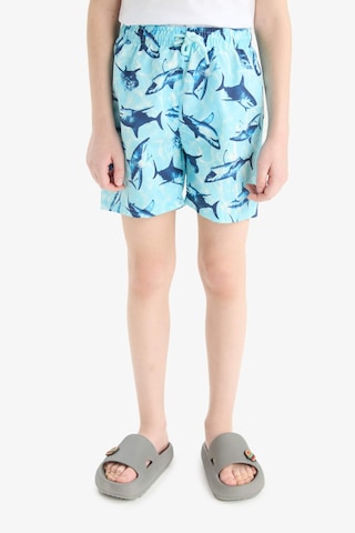 DeFacto Erkek Çocuk Köpek Balığı Desenli Deniz Şortu E7510A825HSTR230