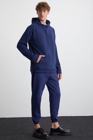 Malagos Erkek Içi Polarlı Yumuşacık 3 Iplik Içi Şardonlu Regular Kapüşonlu Lacivert Sweatshirt