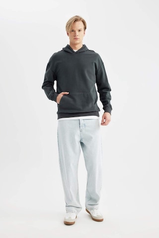 Defacto Comfort Regular Fit Rahat Kalıp Kapüşonlu Basic Sweatshirt B4446AX24SPGN1082 Yeşil