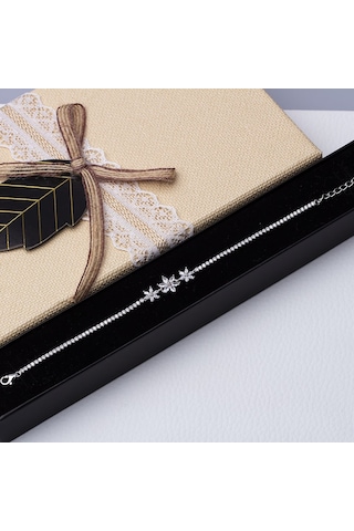 3'lü Çiçek Model Zirkon Taşlı 925 Ayar Gümüş Kadın Bileklik Gümüş