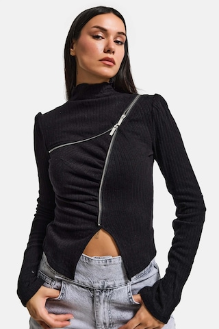 Itsbasic Kadın Siyah W5 Asimetrik Kesim Fermuar Detaylı Özel Tasarım Crop Top