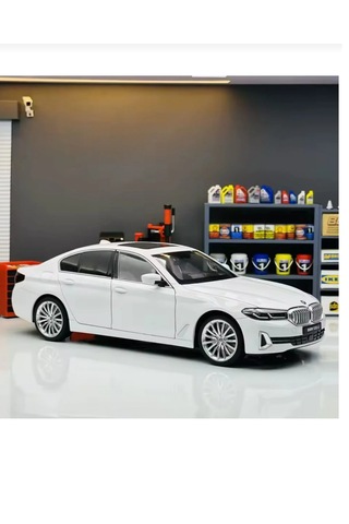 Hmb 1:18 Bmw 530lcı Beyaz Lisanslı Diecast Metal Model Araba