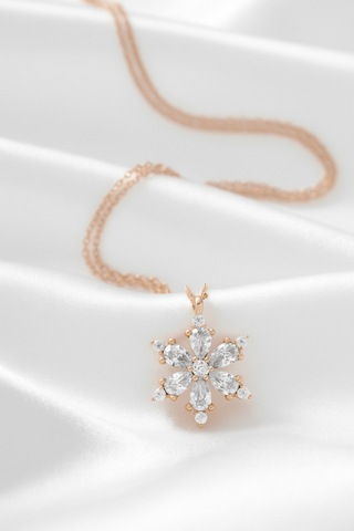 Çekirdekjewelry 925 Ayar Gümüş Damla Taşlı Lotus Kolye Pembe