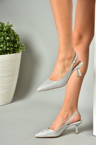 Fox Shoes S518081714 Gümüş Sim Alçak Topuklu Kadın Ayakkabı Gümüş