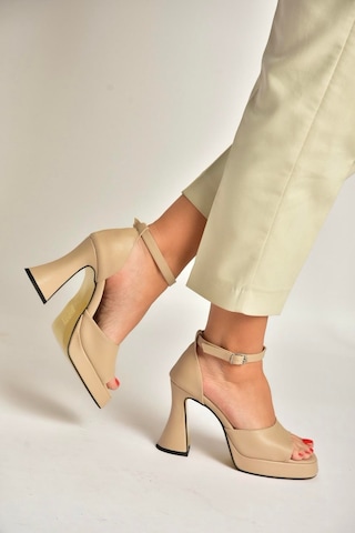 Fox Shoes Y404850209 Ten Kalın Topuklu Kadın Ayakkabı Ten