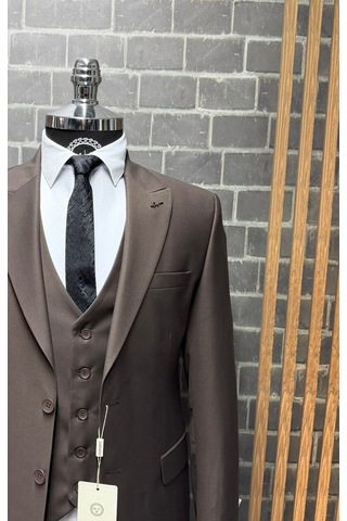 Dupont Classics Erkek Slim Fit 6 Drop Sivri Yaka Yelekli Poliviskon Çift Yırtmaç Takım Elbise Kahverengi