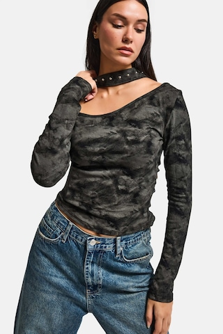 Itsbasic Kadın Siyah Antrasit W5 Asimetrik Kesim Özel Kumaş Tasarım Crop Top