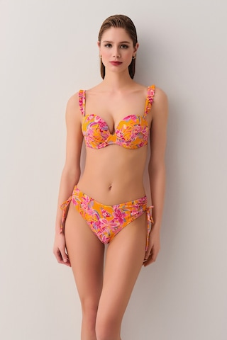 Suwen Jungle Dolgulu Straplez Bikini Üst Sb25190648648 Turuncu Desenli