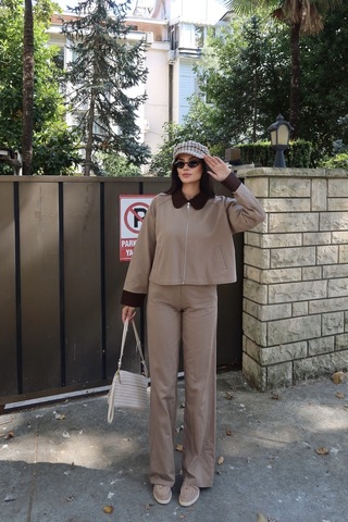 Kechi Woman Gabardin Kumaş Fermuarlı Yaka Garnili Ceket Bej