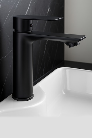 Lüks Siyah Sabit Aç Kapa Kısa Lavabo Bataryası Su Tasarruflu, Dayanıklı, Modern Tasarım Mat Siyah