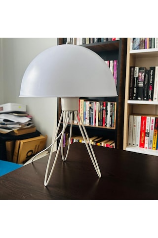 Haus Tripod Metal Ayaklı Opak Mika Mantar Başlıklı Abajur Her Yöne Işık Veren Masa Lambası Beyaz