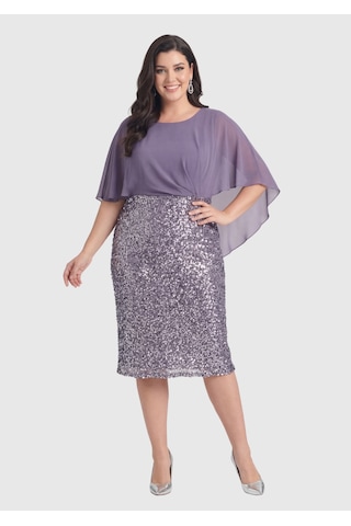 Lilas Xxl Büyük Beden Lavanta Renkli Şifon Pelerinli Pul Payetli Kısa Abiye Elbise