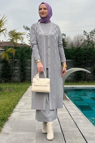 Rabia Şamlı Dama Desenli Gri Triko Hırka Normal