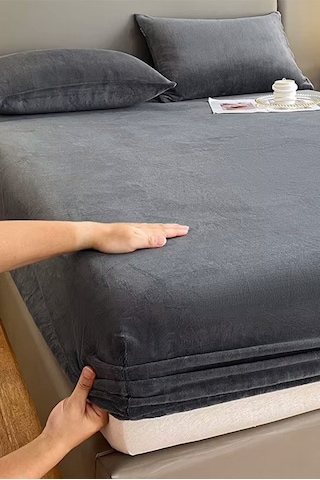 Kadife Kumaş Fitted Lastikli Çarşaf Takımı 160x200+30 Cm Antrasit