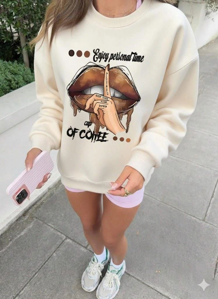 Kadın Bisiklet Yaka Dudak Baskılı Sweatshirt - 3 İplik Kumaş, Ekru Renk, Oversize Rahat Kalıp Ekru