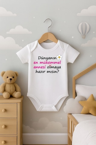 En Mükemmel Anne Yazılı Kısa Kollu Bebek Body Zıbın