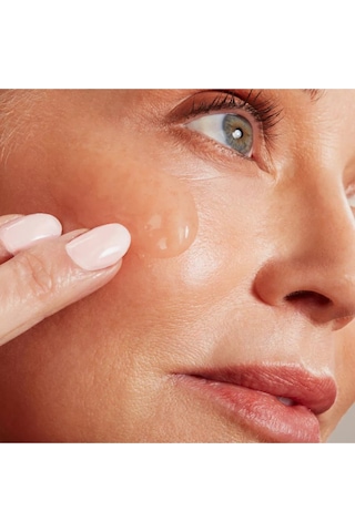 Nuface Nemlendirici Aqua Gel 300ml 24 Saat Süren Yoğun Nem Ve Canlandırıcı Etki Cilt Bakım Setleri 242bat