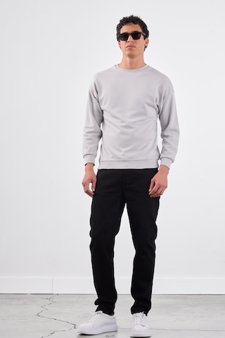 Dufy Açık Gri Bisiklet Yaka Regular Fit Erkek Sweatshirt Gri