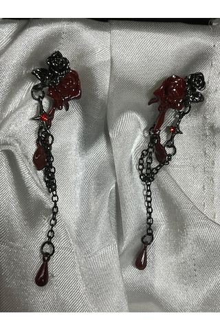 Dükkan Design Sallantılı Gotik Gül Küpe Kırmızı - Siyah