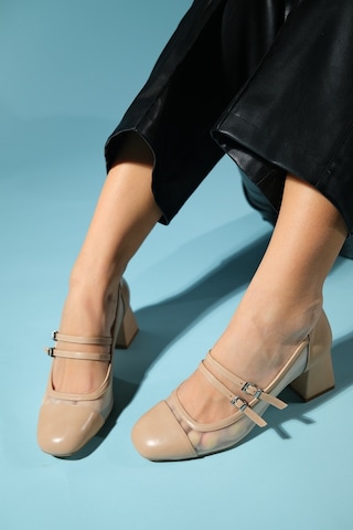 Luvishoes Scots Bej Kadın Kalın Topuklu Ayakkabı Bej