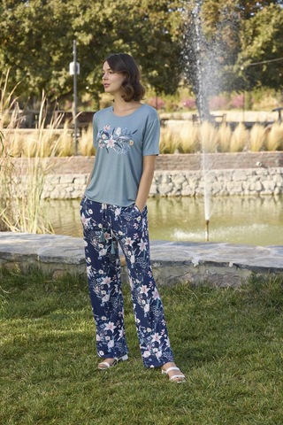 Hrşytrend Herşeytrend Çiçek Ve Yaprak Desenli Ve Baskılı Pijama Takımı Yeşil