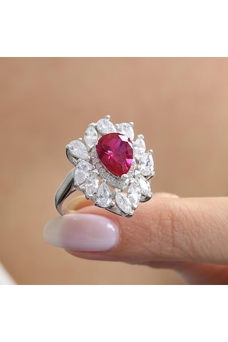 Mia Vento Effective Diamond İstanbul İhtişamı Sentetik Yakut Taşlı Gümüş Yüzük
