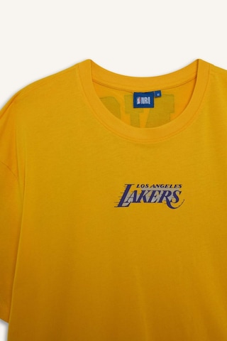 Defacto Nba Los Angeles Lakers Oversıze Bisiklet Yaka Kısa Kollu Tişört C4465ax26spyl113 Sarı-yl113