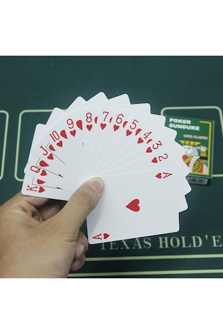 Kırmızı Pvc Plastik Su Geçirmez İskambil Oyun Kağıdı Cin444kr