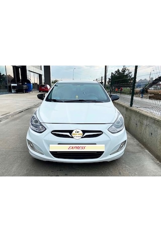 Hyundai Accent Blue Yarasa Ayna Kapağı - Parlak Siyah Abs Plastik