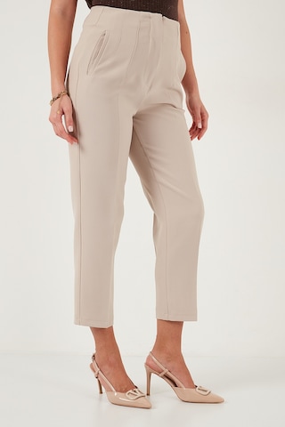 Lela Regular Fit Yüksel Bel Düz Paça Havuç Bayan Pantolon 68350109 Taş