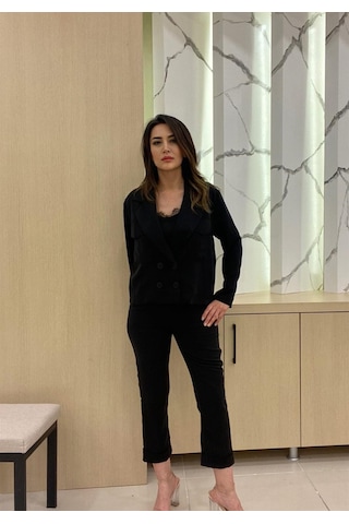 Kruvaze Kapama Kısa Ceket Siyah - 42 Siyah