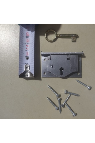 Sandık Kilidi No :2küçük Boy :6 En :3.5cm Vidalar İle Gönderilir