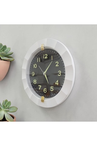 Fosforlu 3d Kabartma Rakamlı Beyaz Çerçeve Duvar Saati Çap 32 Cm Plastik