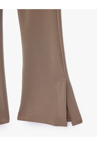 Koton Modal Kumaş Slim Fit Yüksek Bel İspanyol Paça Tayt Pantolon Yırtmaç Detaylı Kahverengi 7wak80020ek Kahve