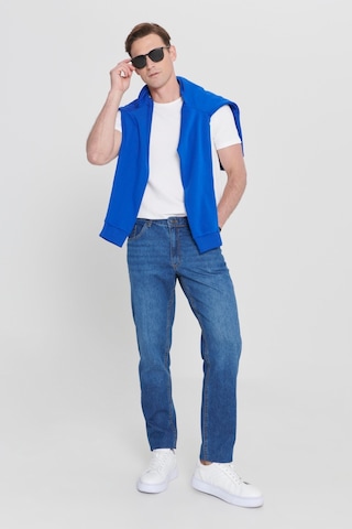 AC&Co / Altınyıldız Classics Erkek Mavi Comfort Fit Geniş Kesim Pamuk Denim Jean Kot Pantolon 4A0123200011MAV40