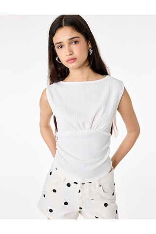 Koton Büzgülü Kayık Yaka Slim Fit Bürümcük Kolsuz Bluz Ekru 6sal30170ık
