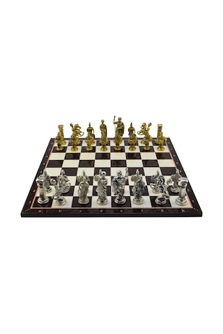 Gifthome Battal Boy Metal Roma Satranç Takımı Parlak Ve Katlanır Ceviz Desenli Mdf Satranç Tahtası 43x43 Cm.