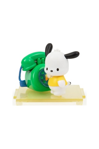 Hello Kitty Telefonda Sürpriz Figür