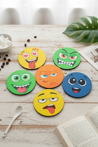 Eğlenceli Emoji Yüzler Baskılı Ahşap Bardak Altlığı Seti 6'lı Kahve & Fincan Altlığı Çok Renkli