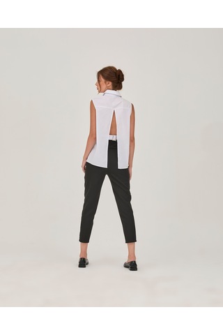 Arka Yırtmaç Detay Kemerli Gömlek Beyaz Beyaz