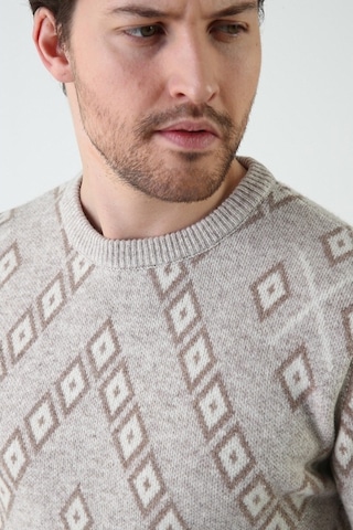 Ferraro Bej Kare Desenli Bisiklet Yaka %100 Kuzu Yünü Erkek Kazak Bej